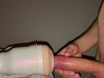 BONY VIRGIN LOSES MIND POKING FLESHLIGHT 1ST TIME