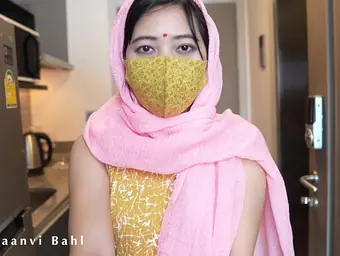 Desi nympho punished by Indian police for her huge backside & tight pussy