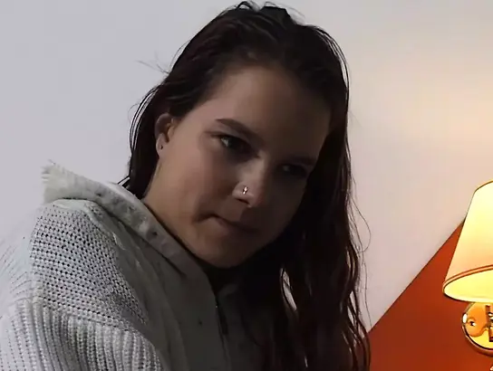 My ex-gf makes it to the top while I observe - it's super hot!
