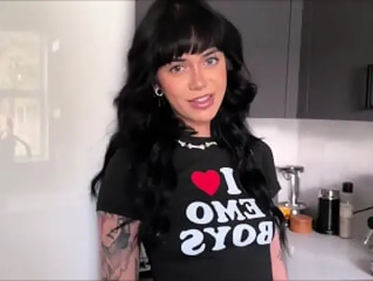 Aurora Anarchy's POINT OF VIEW homemade bang-out with step-daddy & step-daughter-in-law - Family Therapy