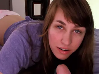 Diminutive Yankee dark-haired Hankers Inward Jizzing in POINT OF VIEW