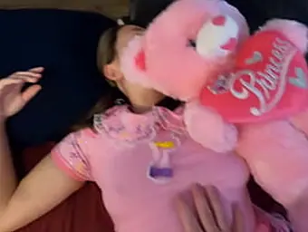 Step-father's internal cumshot makes his lil' stepdaughter's taut beaver tremble