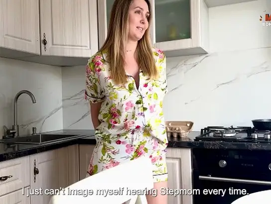 Stepmom Sasha Paradise gives her stepson a helping hand and gets a hot creampie